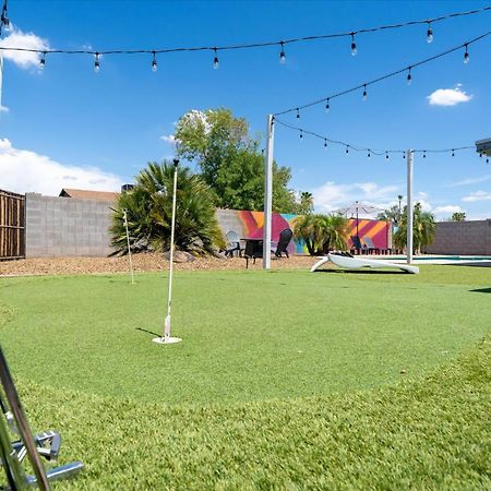 Mini Golf Fire Pit Pool Game Room 钱德勒 外观 照片