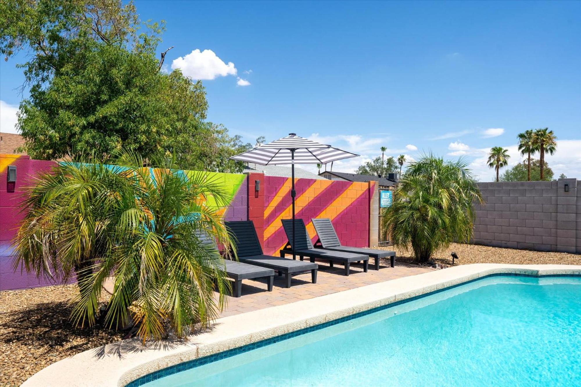 Mini Golf Fire Pit Pool Game Room 钱德勒 外观 照片